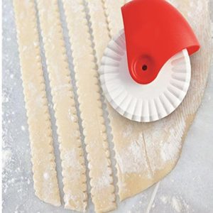 multifunctional pastry cutting wheel3
